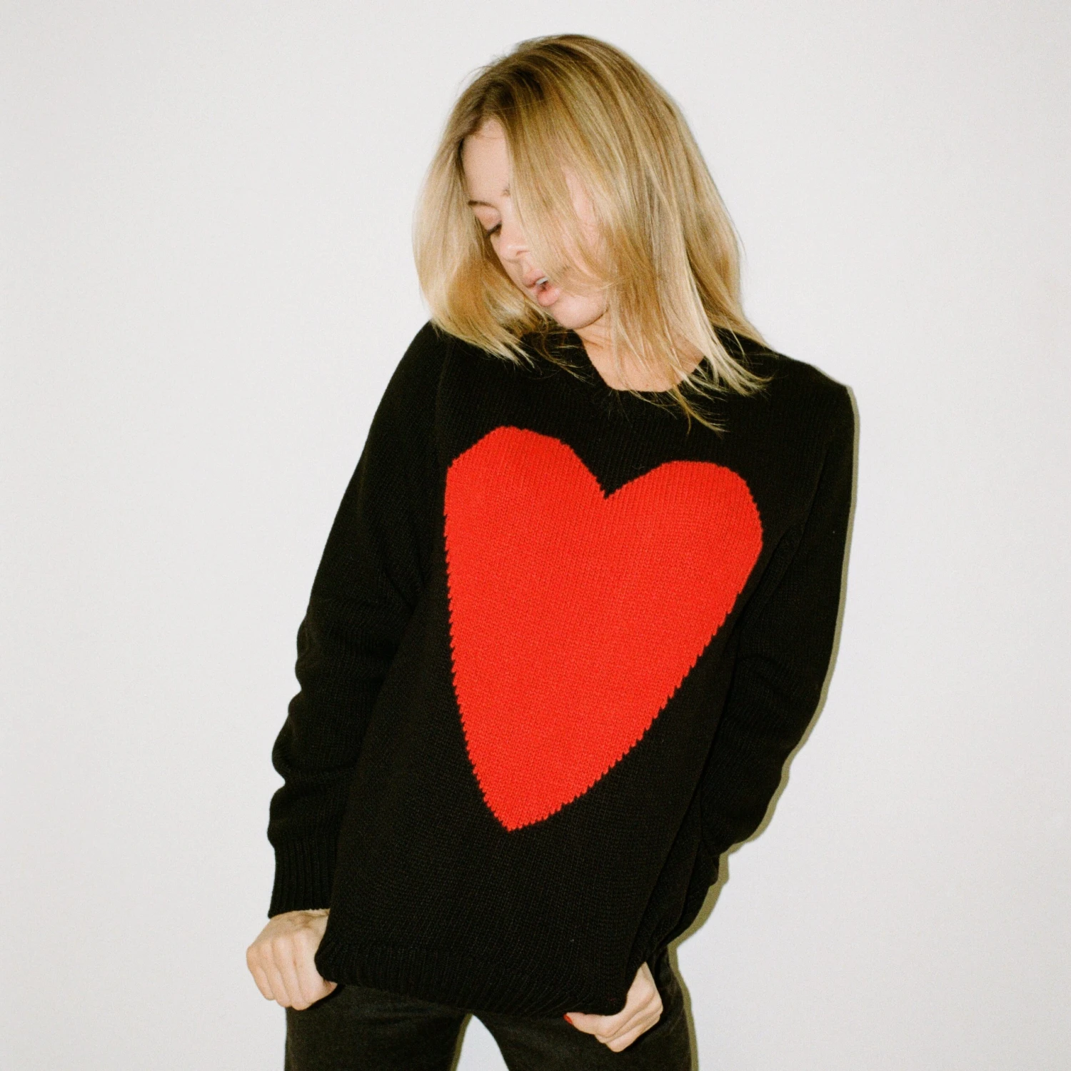 Gyles & George Women's Heart Sweater 8 Gyles & George Women's Heart Sweater - Image 6