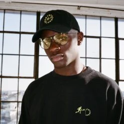 Arthur Ashe X UNINTERRUPTED "Change The Game" Crewneck -Rowingblazersus Shop 000059110002