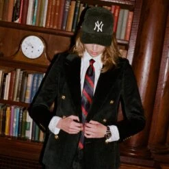 Women's Corduroy Trousers -Rowingblazersus Shop 231108231108170012 e2297cf3 0cc4 43a7 a849 aea741ef511a