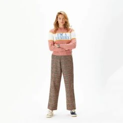 Gyles & George Women's "I'm A Luxury" Sweater -Rowingblazersus Shop color pink 8 68e1e783 37ea 494e adf5 06079a46f823