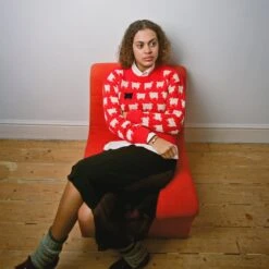 Warm & Wonderful Women's Fitted "Diana Edition" RWS-Certified Wool Sheep Sweater -Rowingblazersus Shop image3